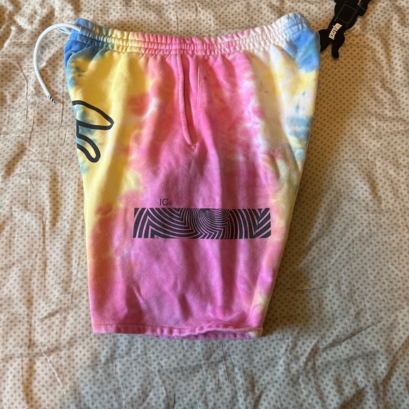 BBC Icecream Running Dog Tie-Dye Shorts- XXL - Picture 6 of 6
